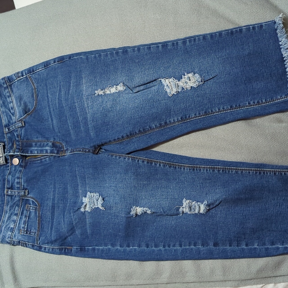 Capris
